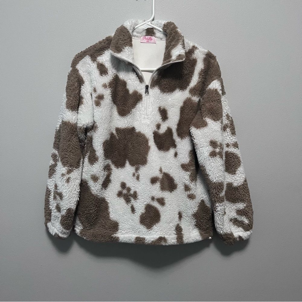 Pink Lily Cozy Cow Print Pullover Fleece Size XS